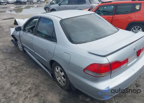 2001 Honda Accord 2.3 Ex из США, поврежденный, VIN 1HGCG56641A100441